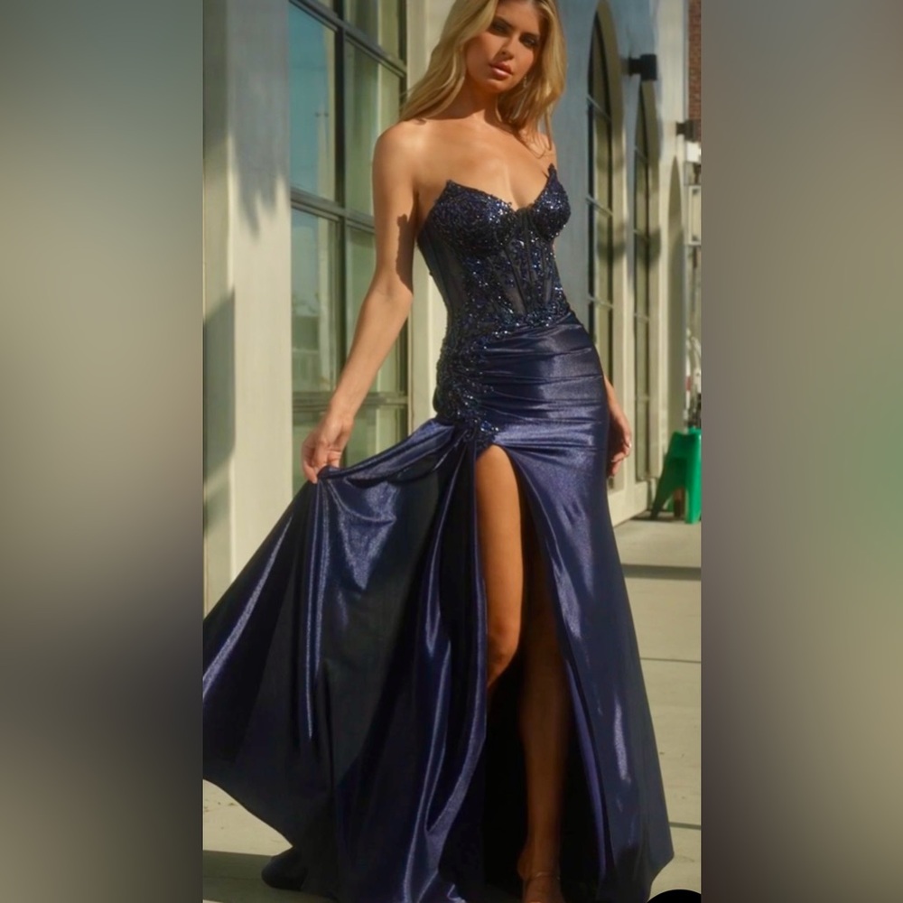 Ladivine Cinderella size 6 Navy strapless sequins mesh corset prom dress CM369 - Picture 2 of 15